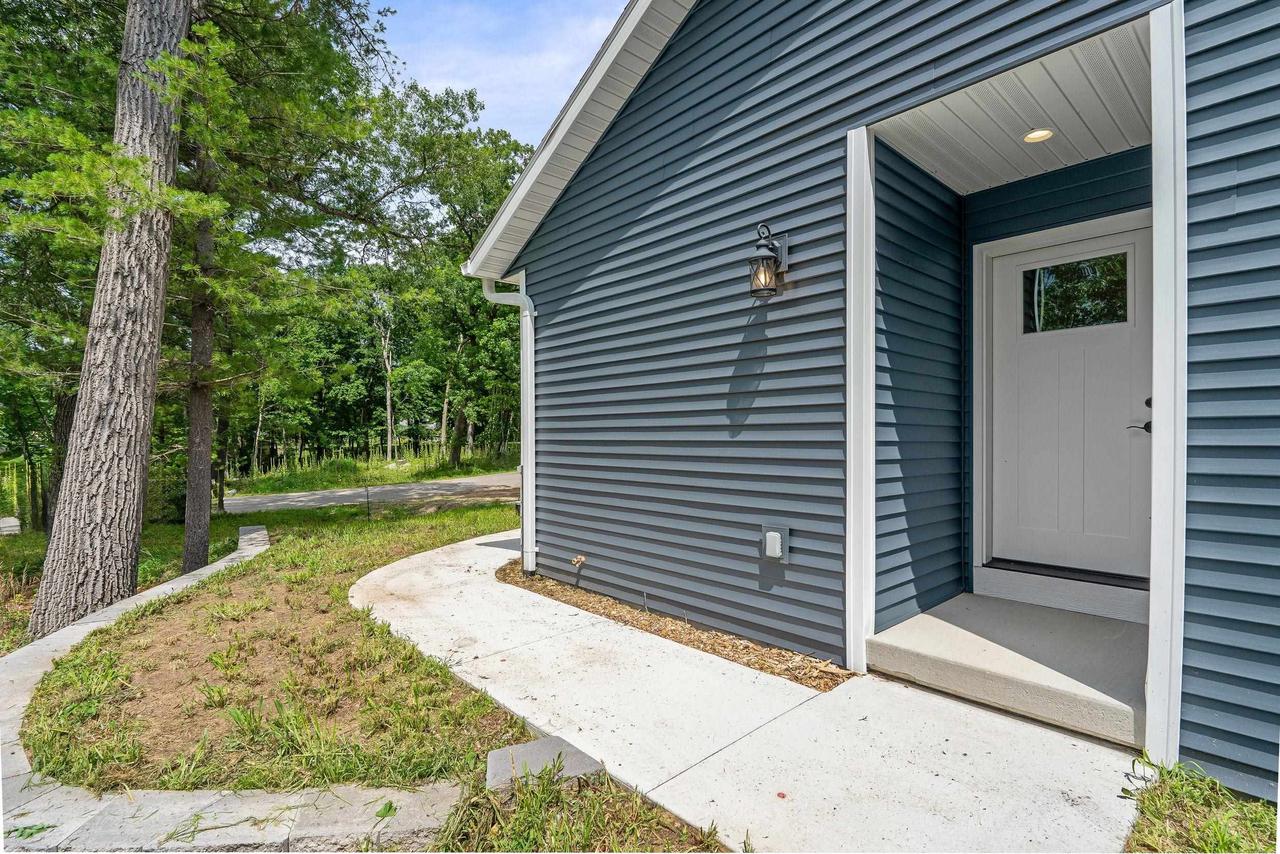 W6513 Woodhaven Circle