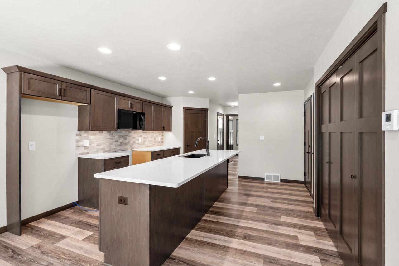 W6513 Woodhaven Circle