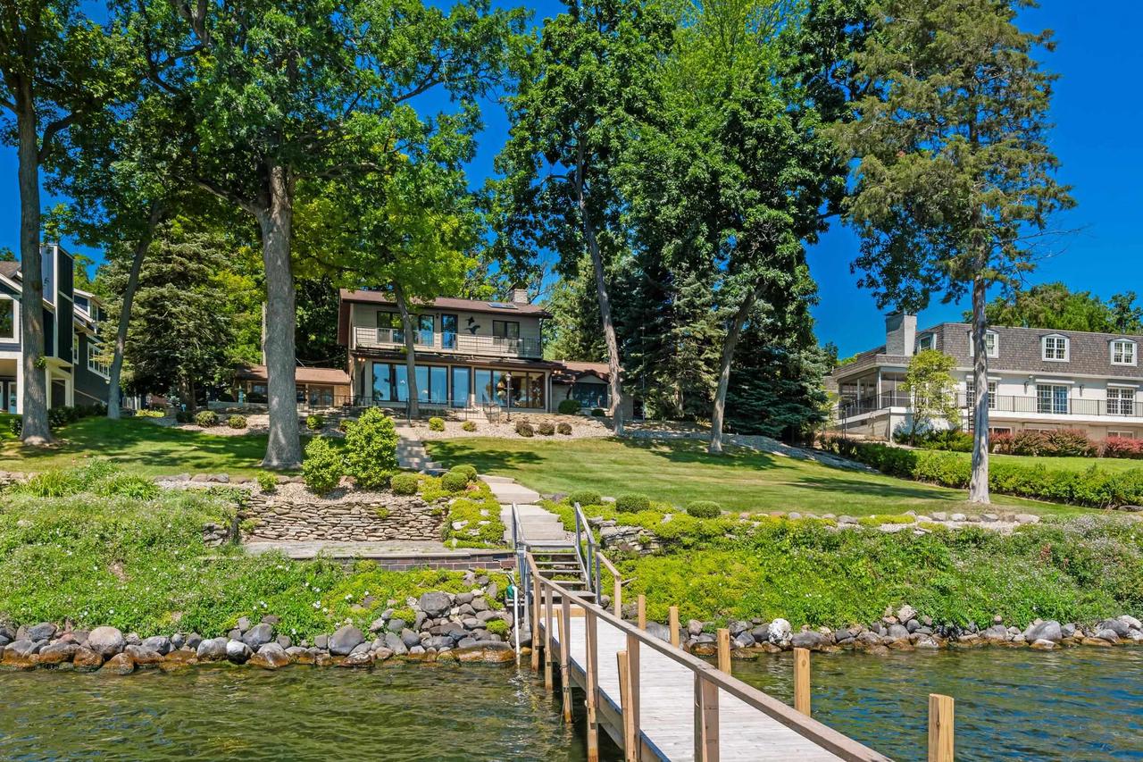 352 Forest Avenue