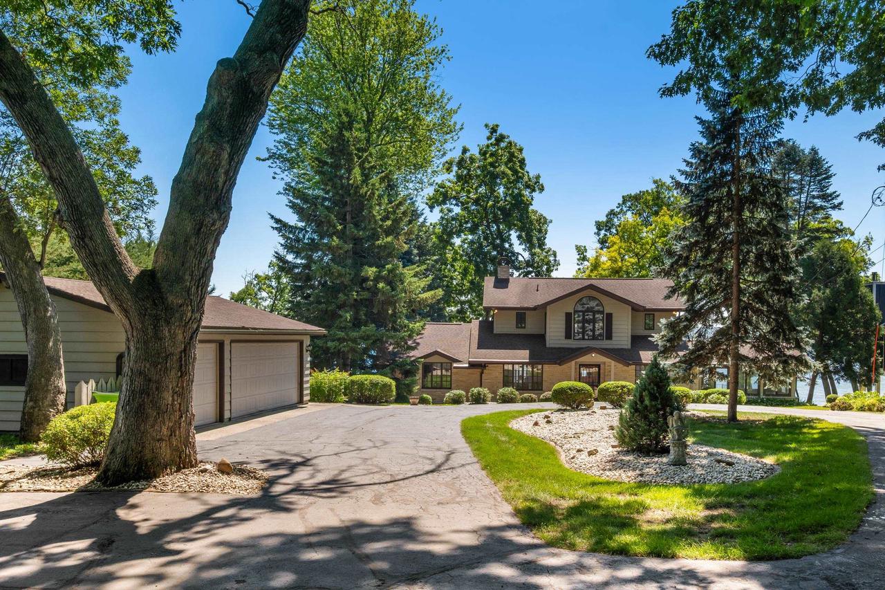 352 Forest Avenue