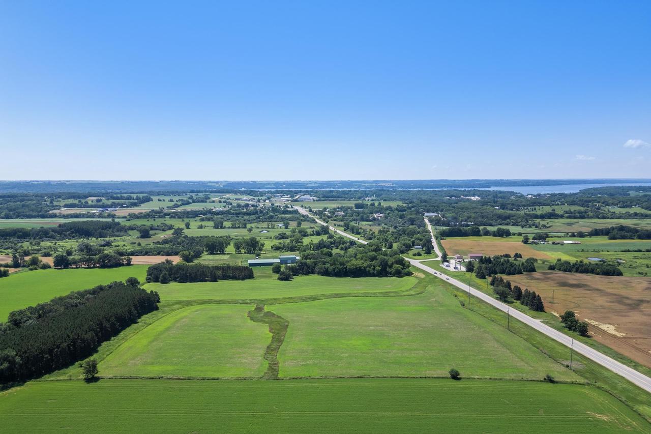 28 Acres Hwy 49