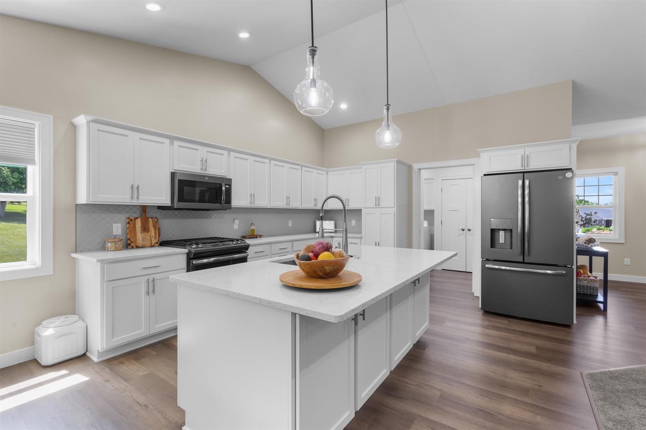 731 Chester Court 15