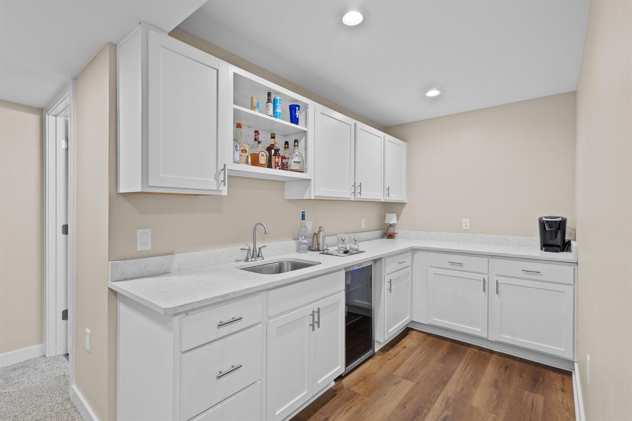 731 Chester Court 15