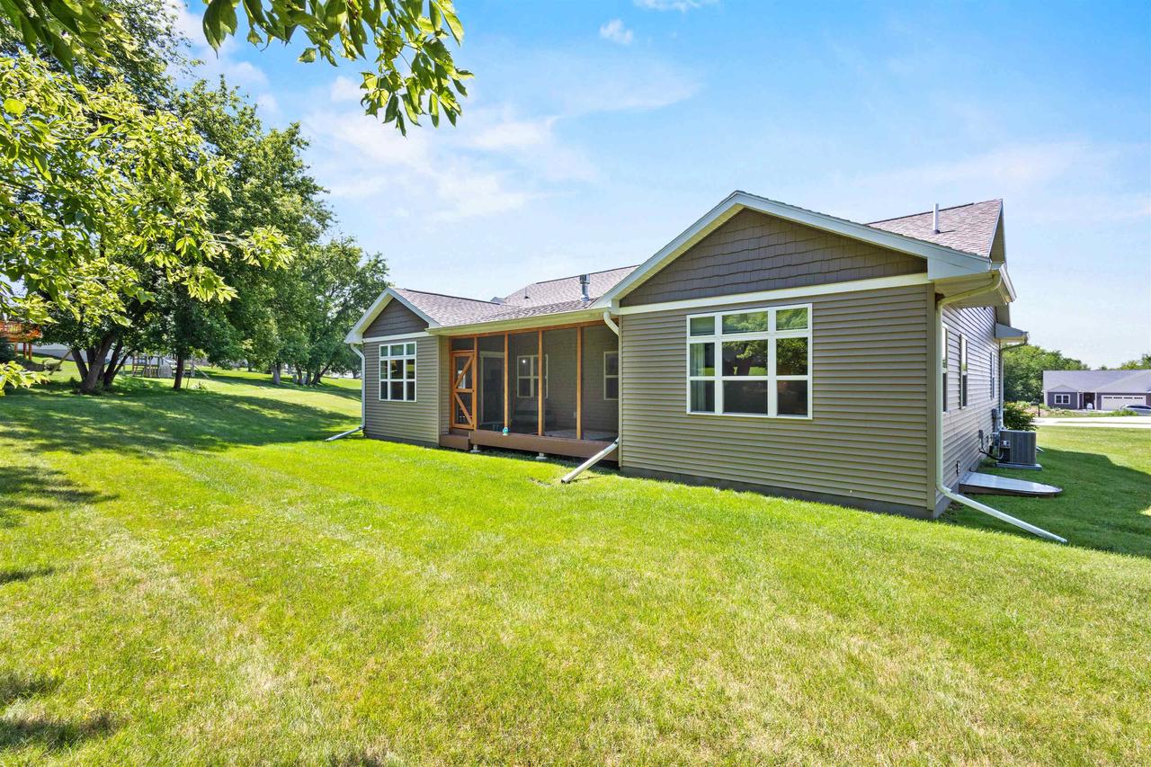 731 Chester Court 15