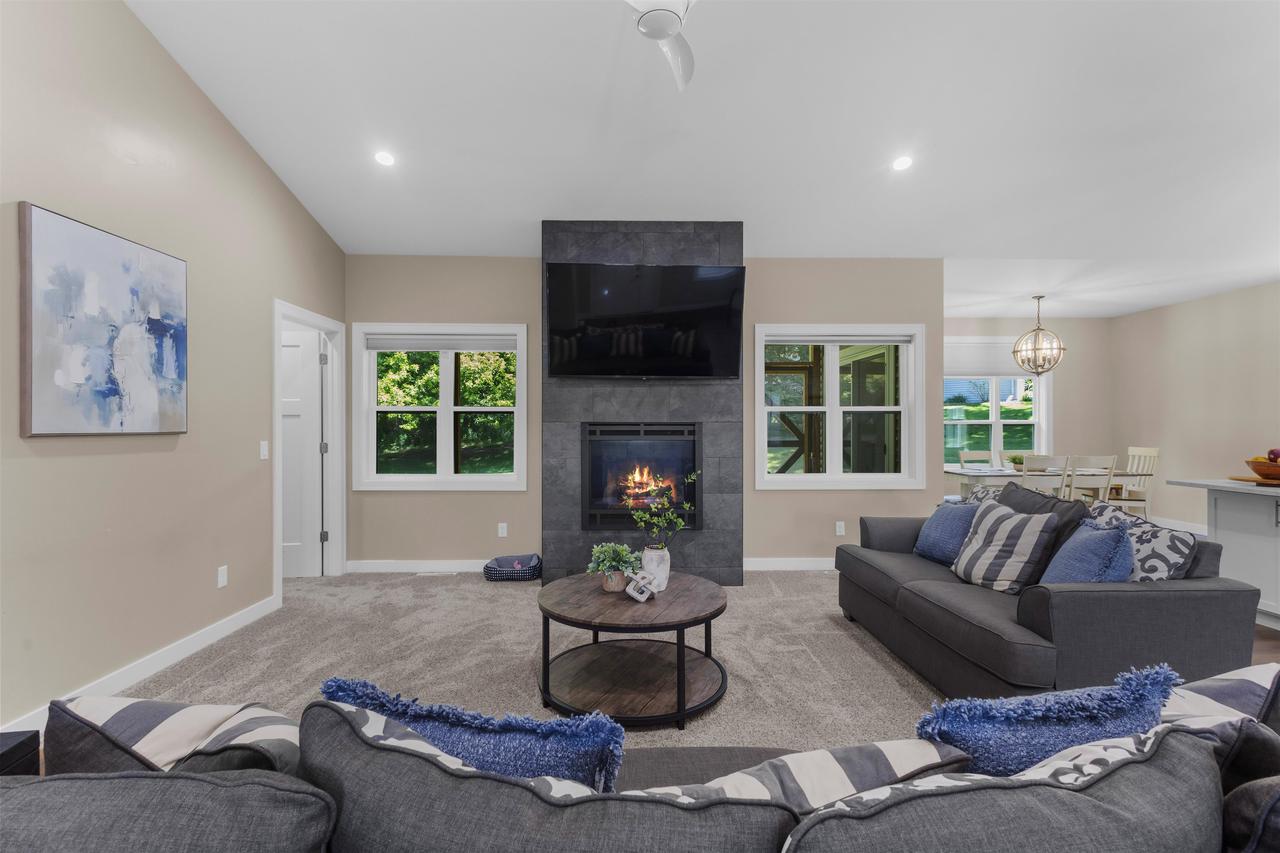 731 Chester Court 15