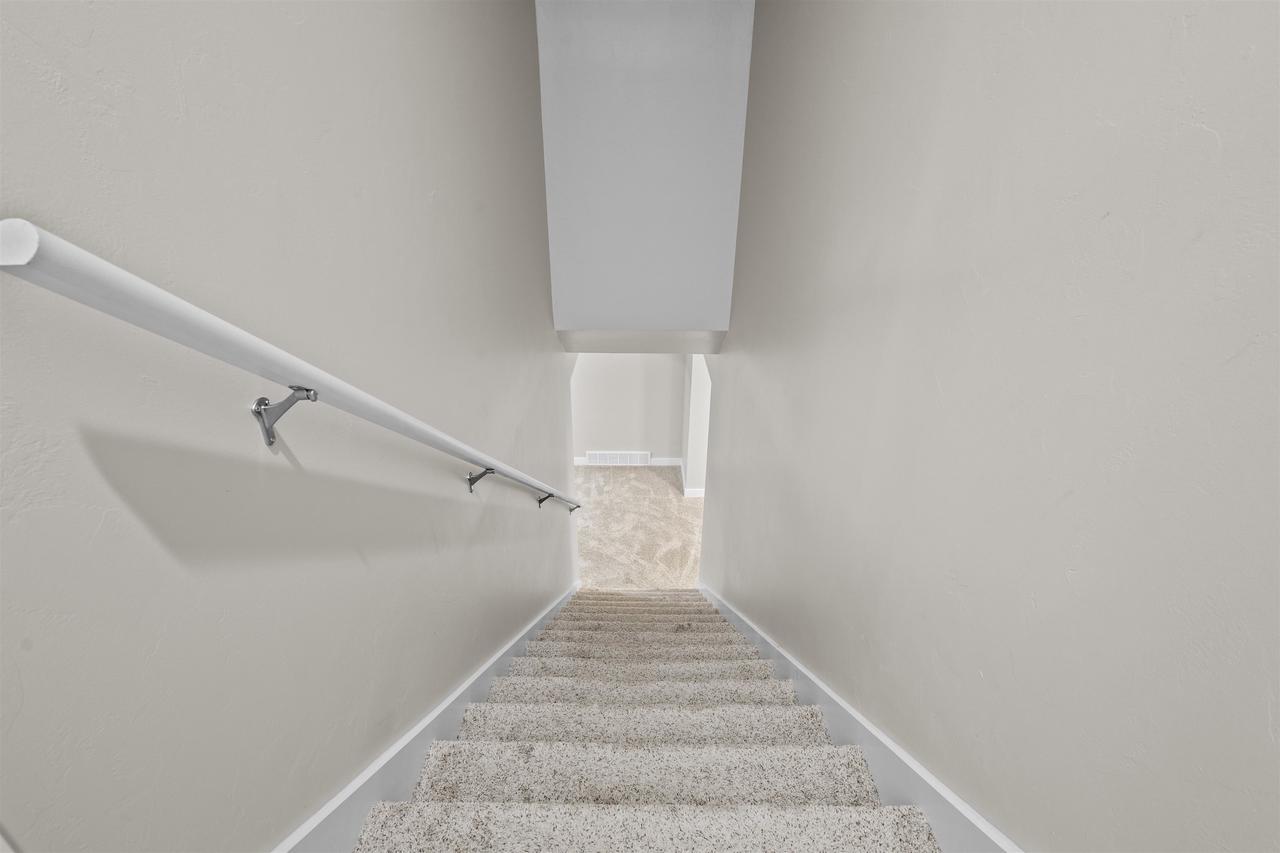 731 Chester Court 15