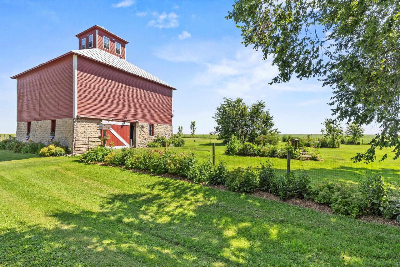 N4185 Prairie Road