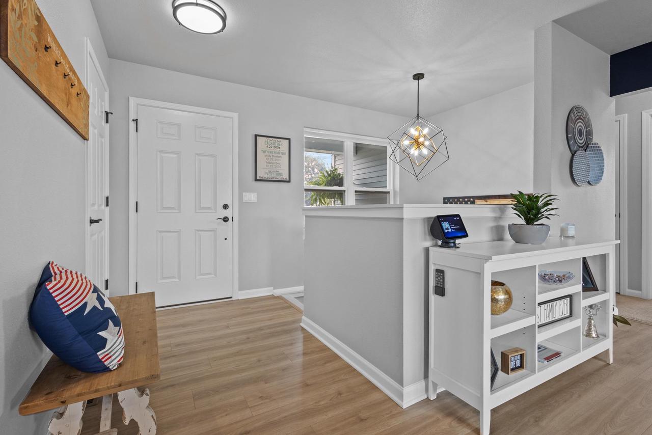 409 Village Lane