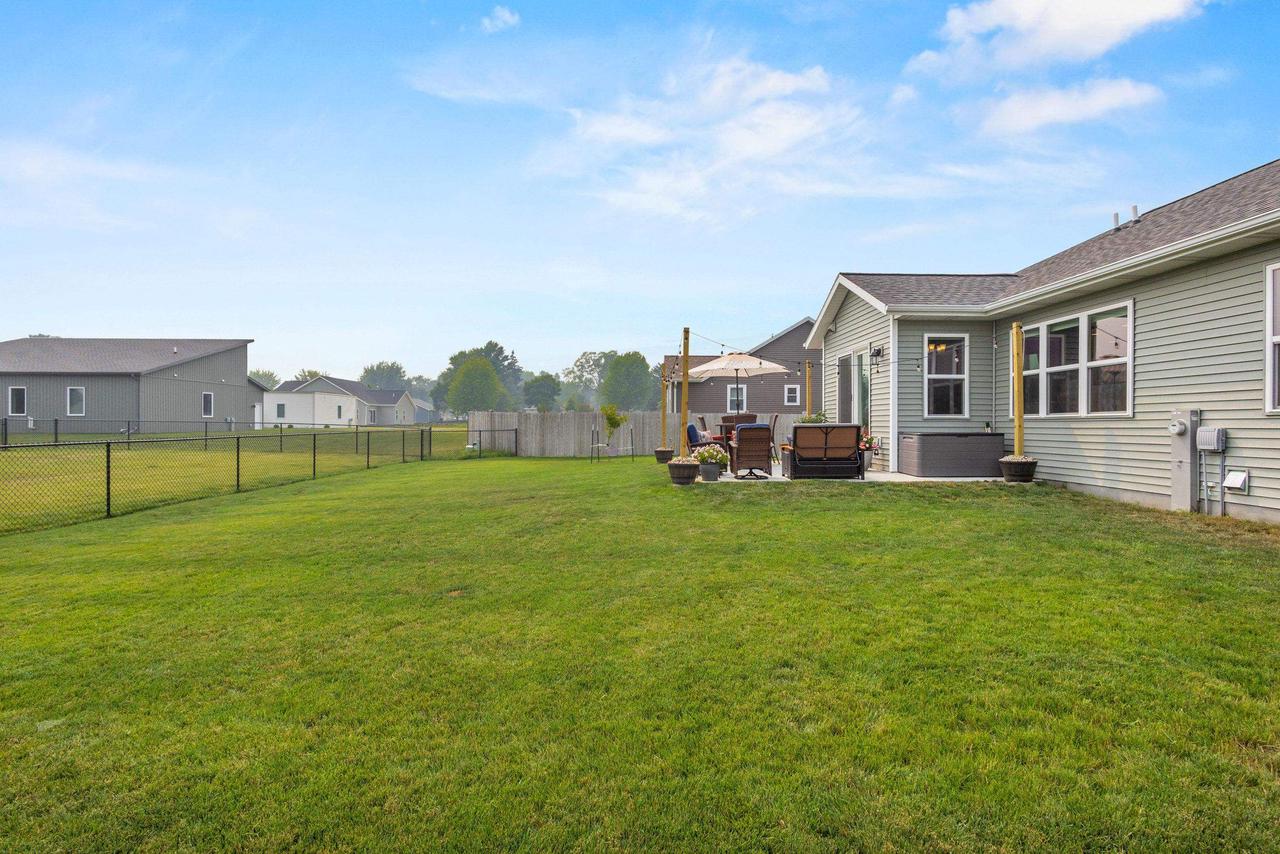 409 Village Lane