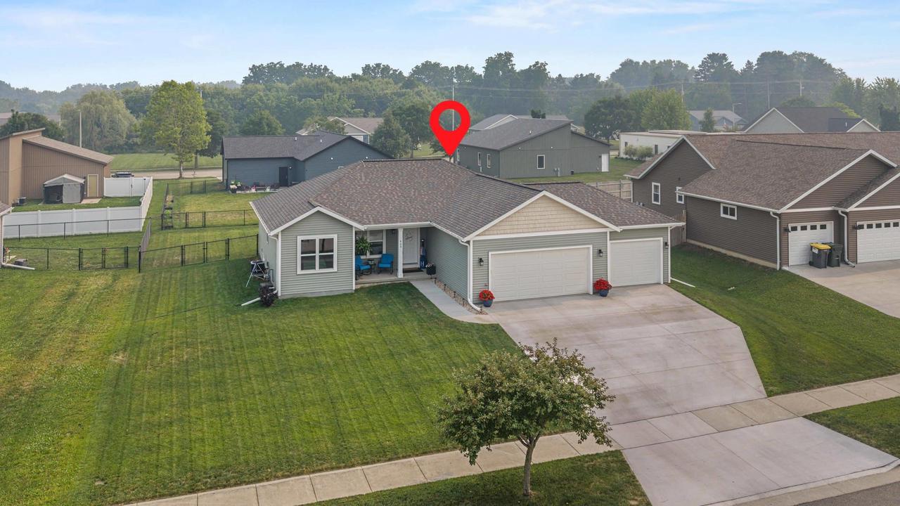 409 Village Lane