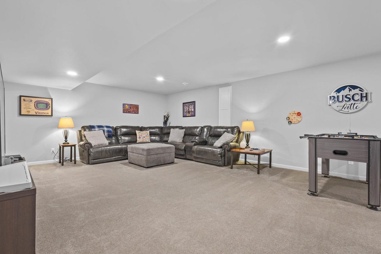 409 Village Lane