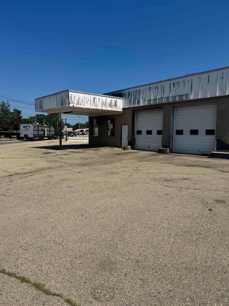 631 W Main Street