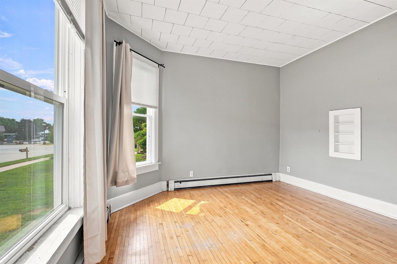322 W Water Street