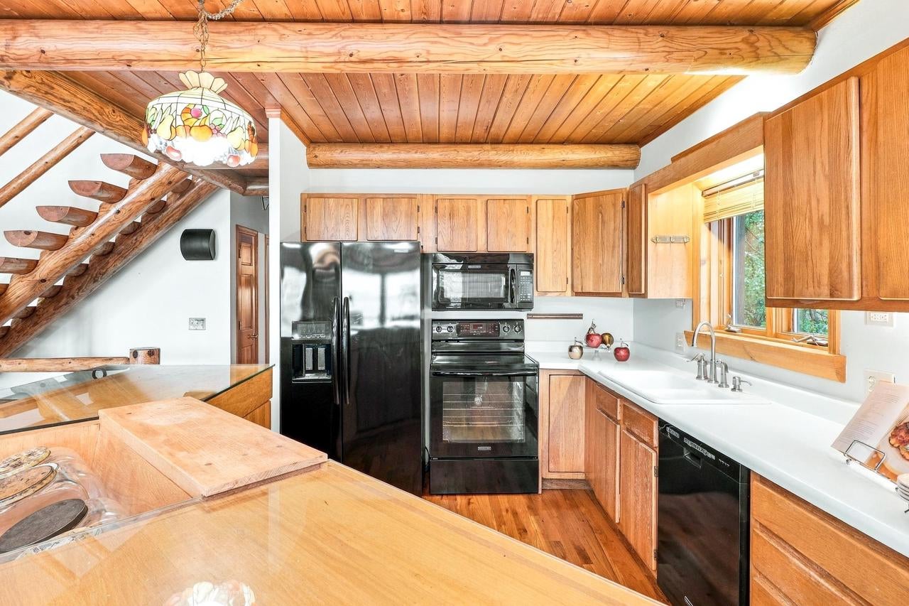 W1510 Sandstone Avenue