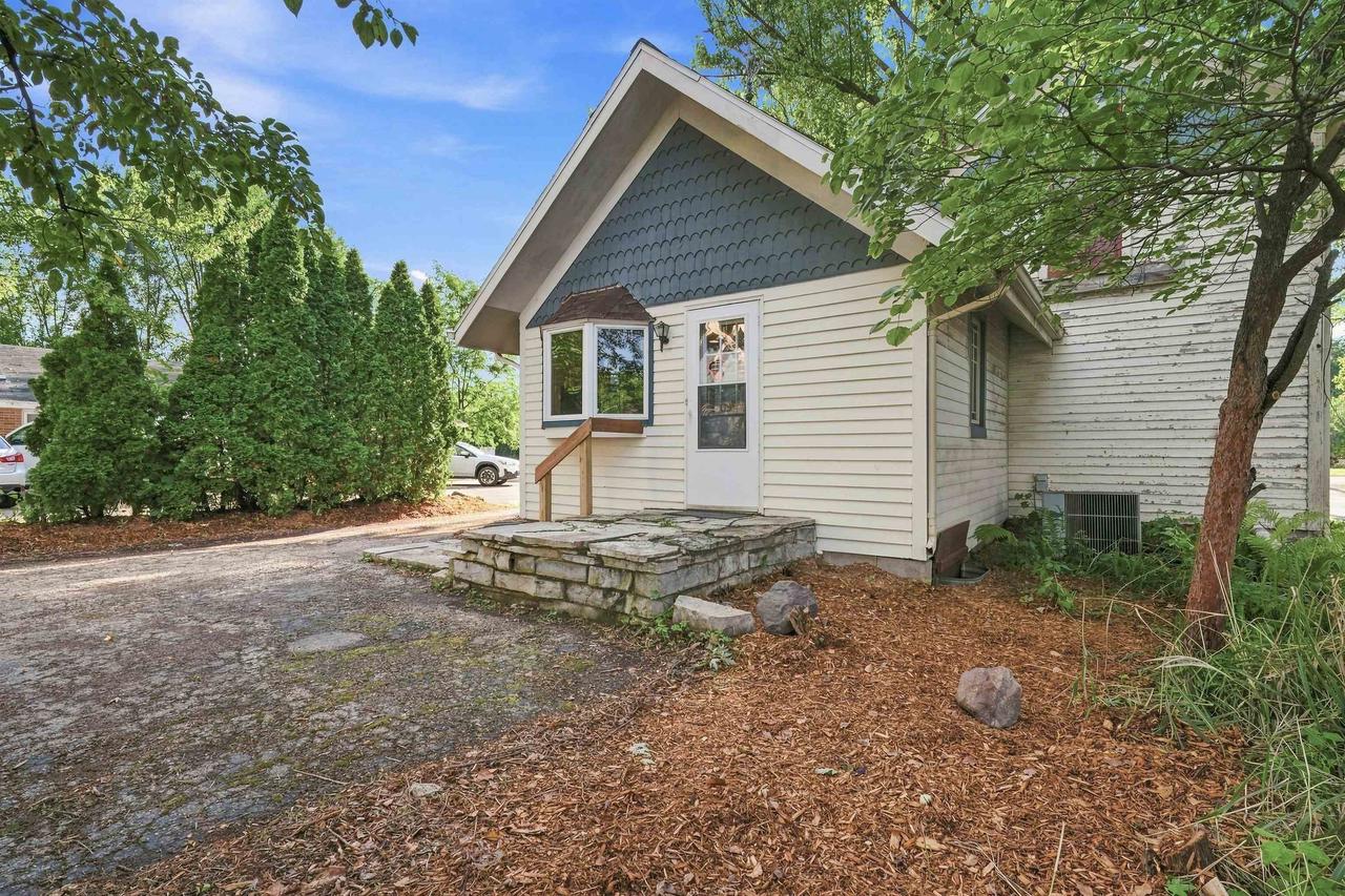 572 Mill Street