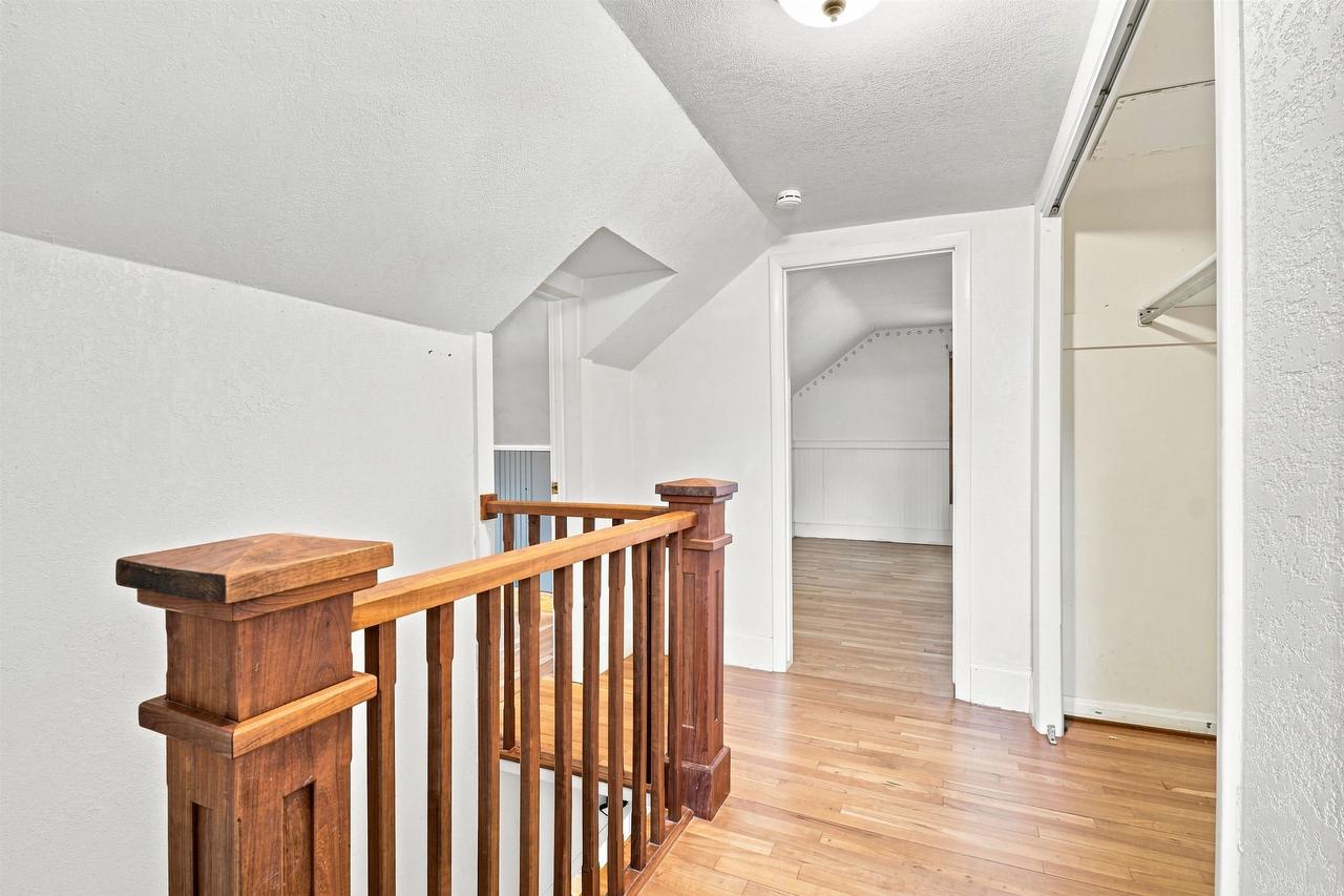 572 Mill Street