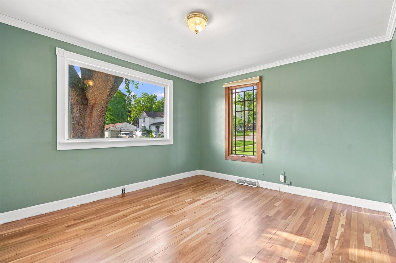572 Mill Street