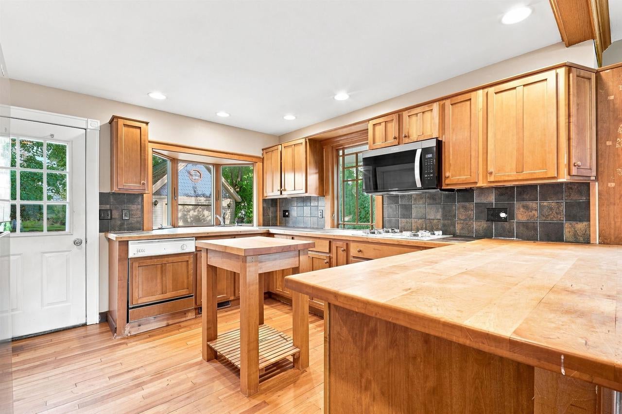 572 Mill Street