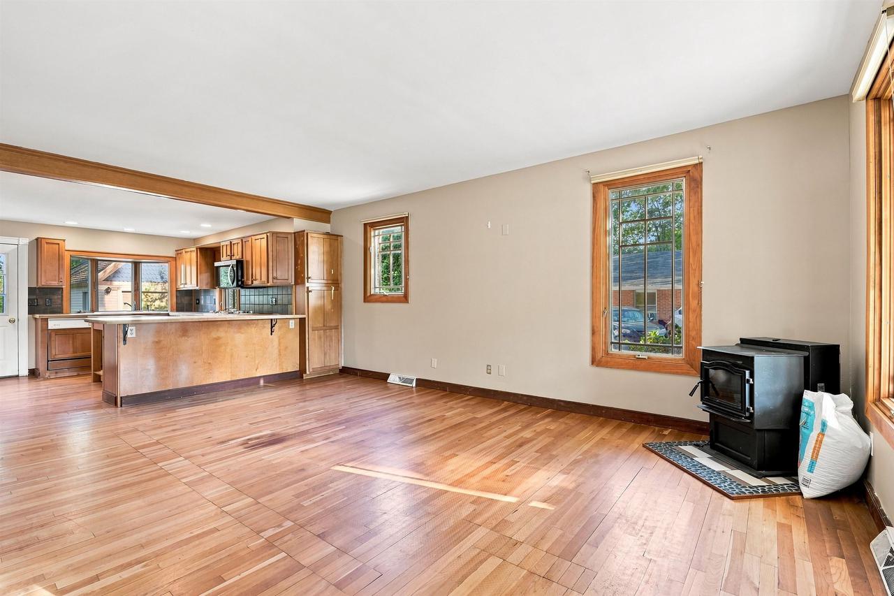 572 Mill Street