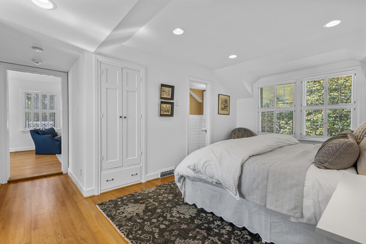W2133 Irving Park Road