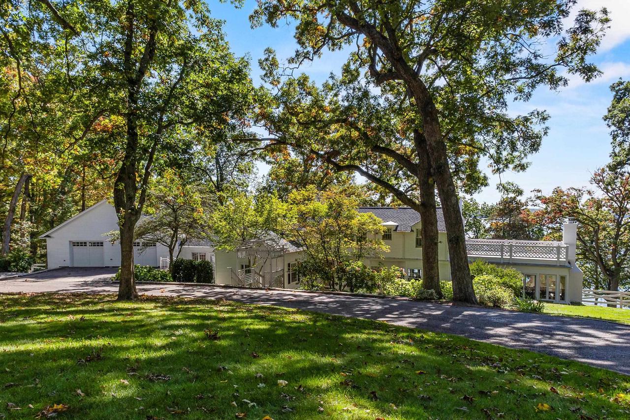 W2133 Irving Park Road