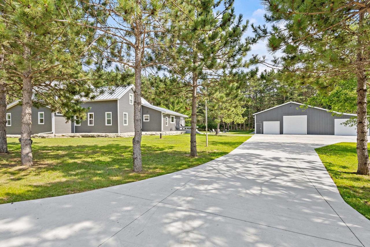 W6191 Lueck Lane