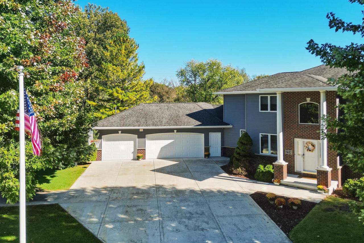259 Willow Creek Road