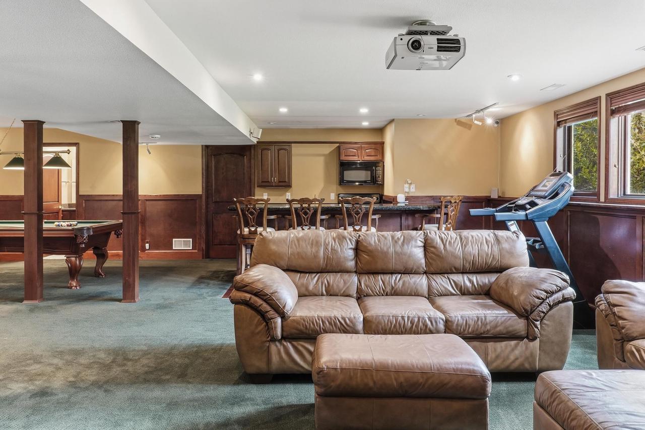 259 Willow Creek Road