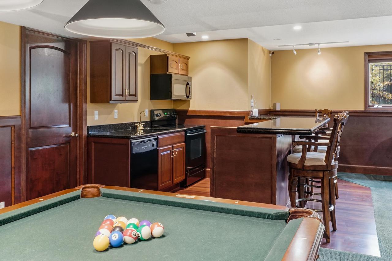259 Willow Creek Road
