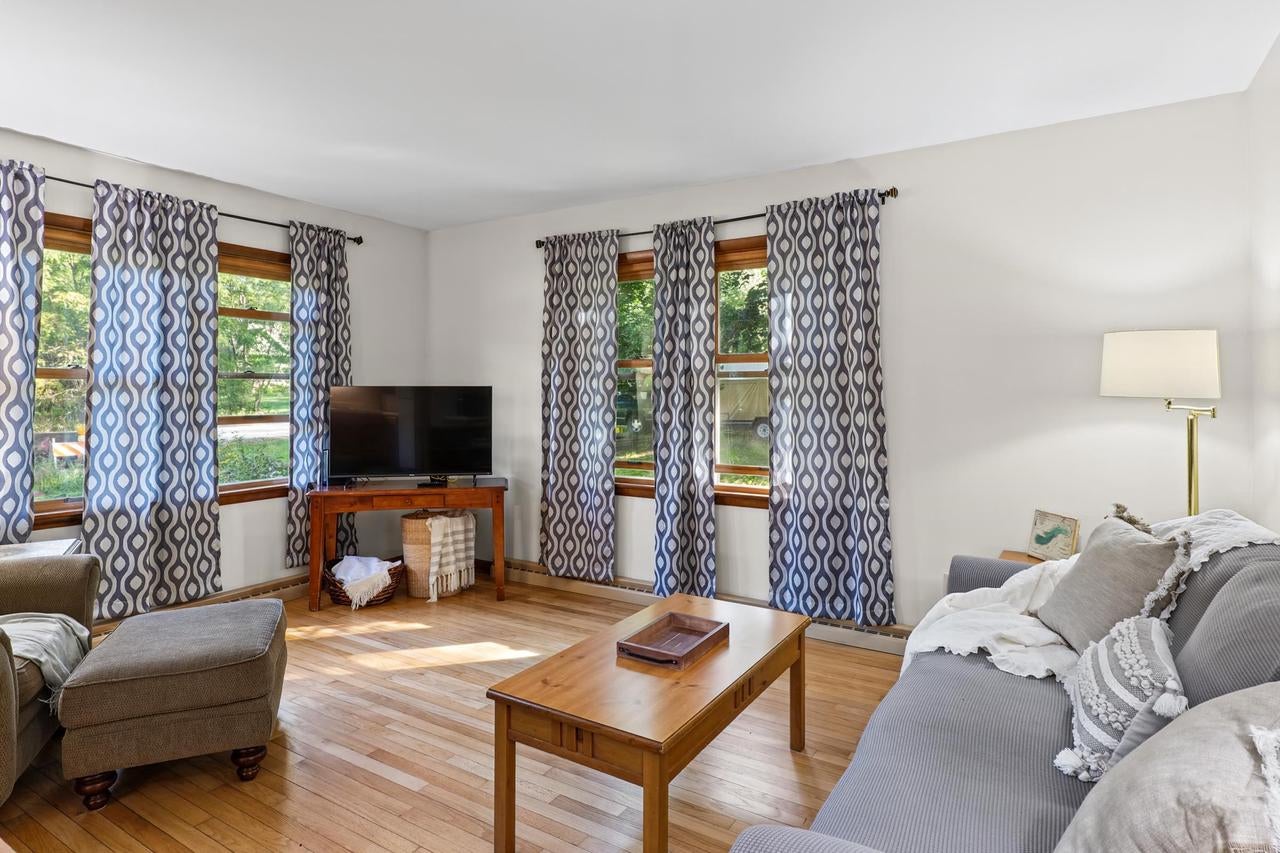 W1147 Lillian Street