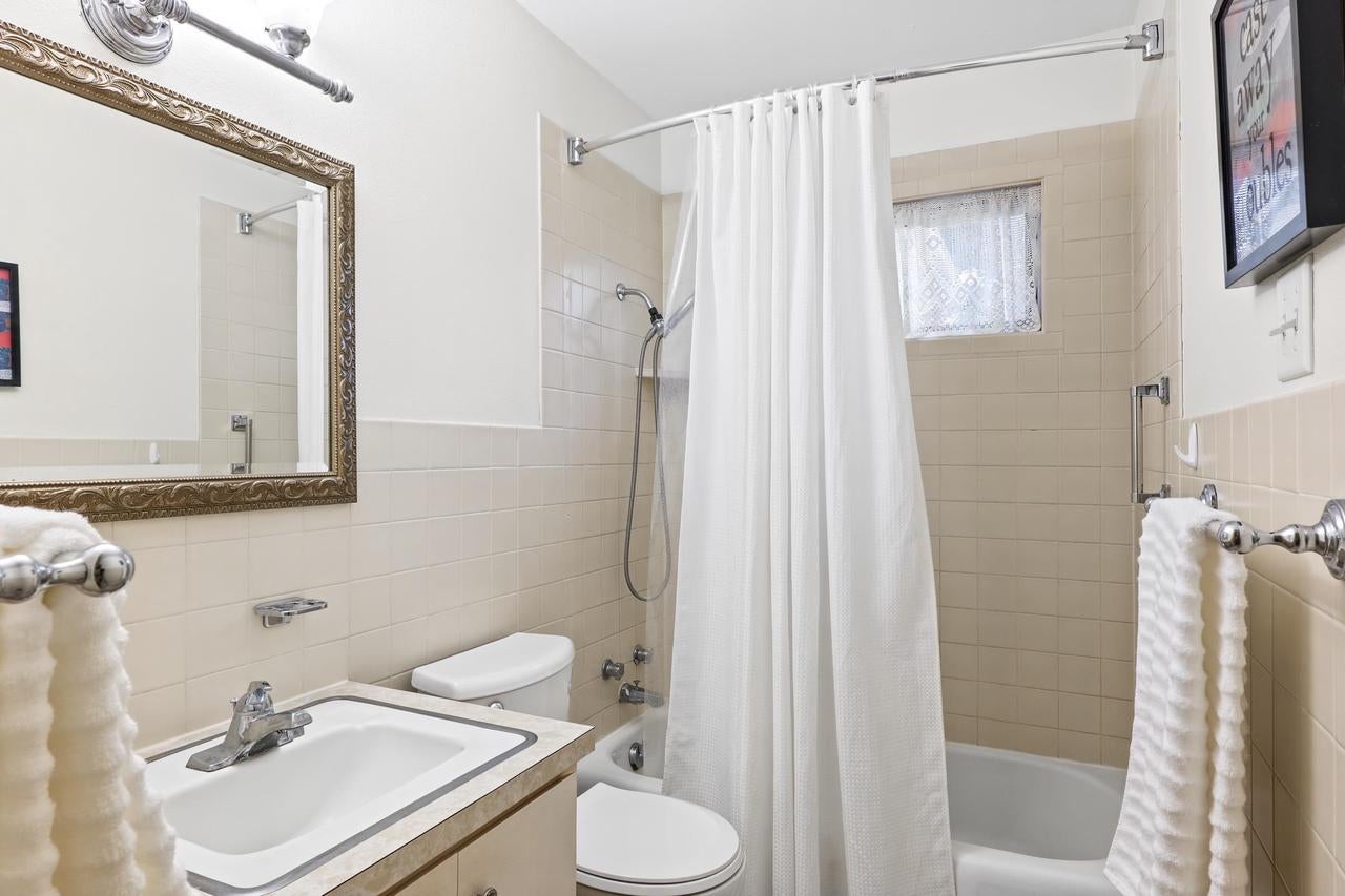 W1147 Lillian Street