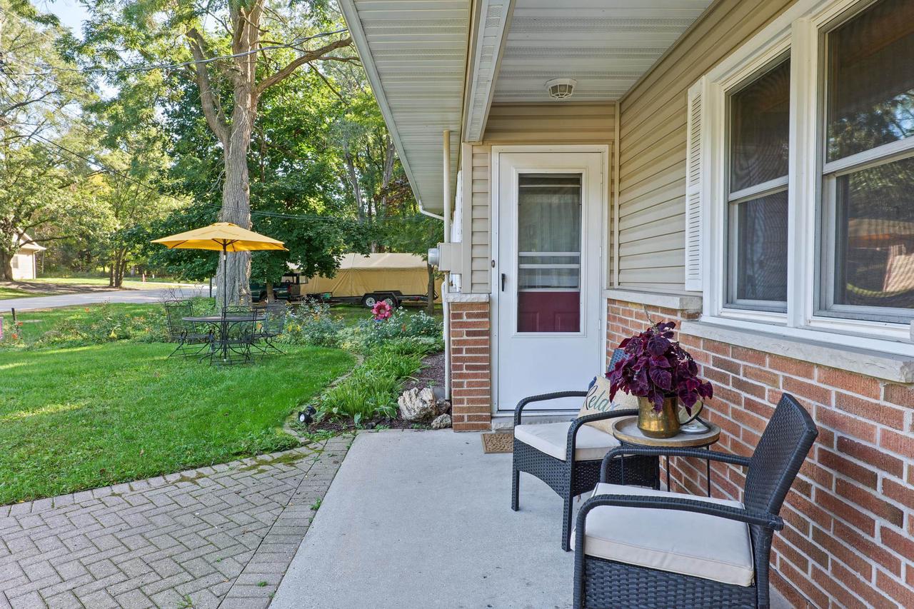 W1147 Lillian Street