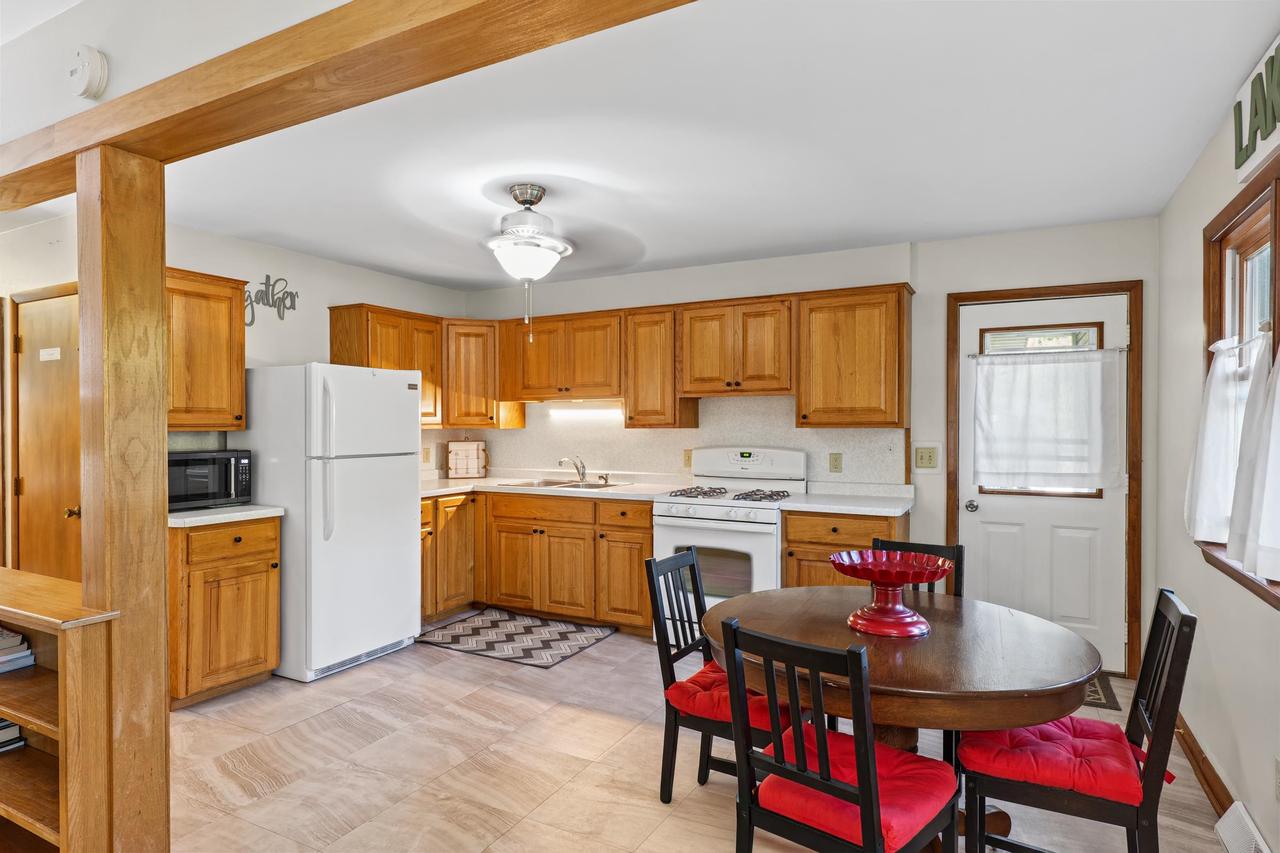 W1147 Lillian Street