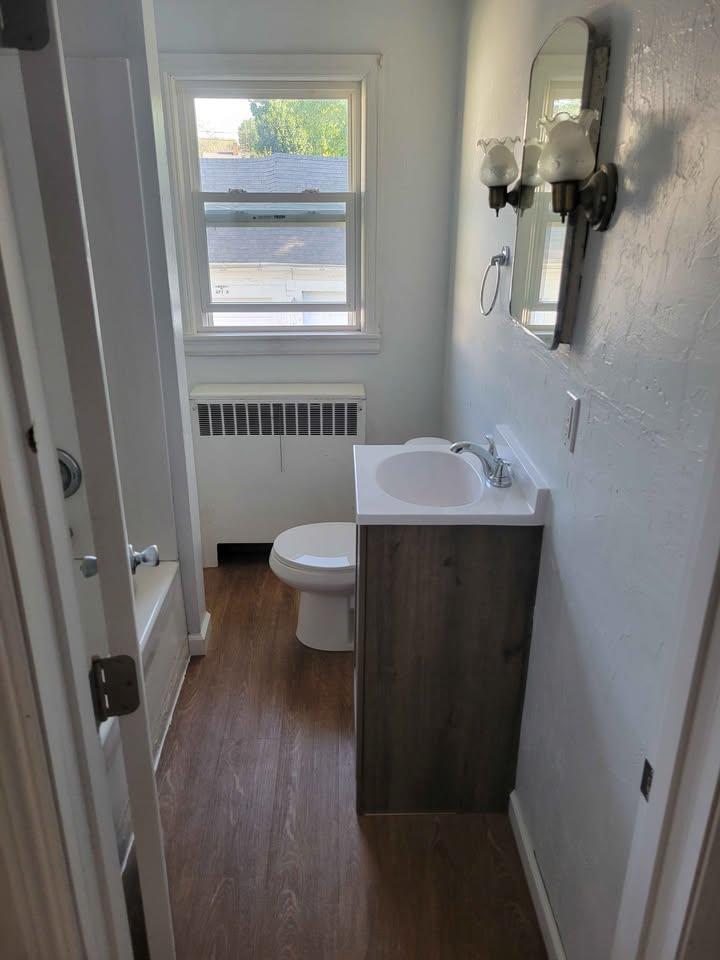 307/327 E Main Street