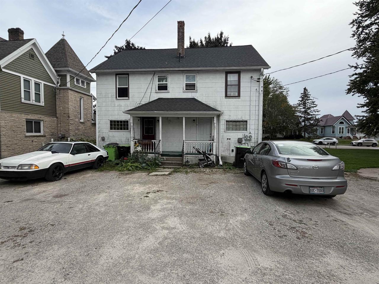 307/327 E Main Street