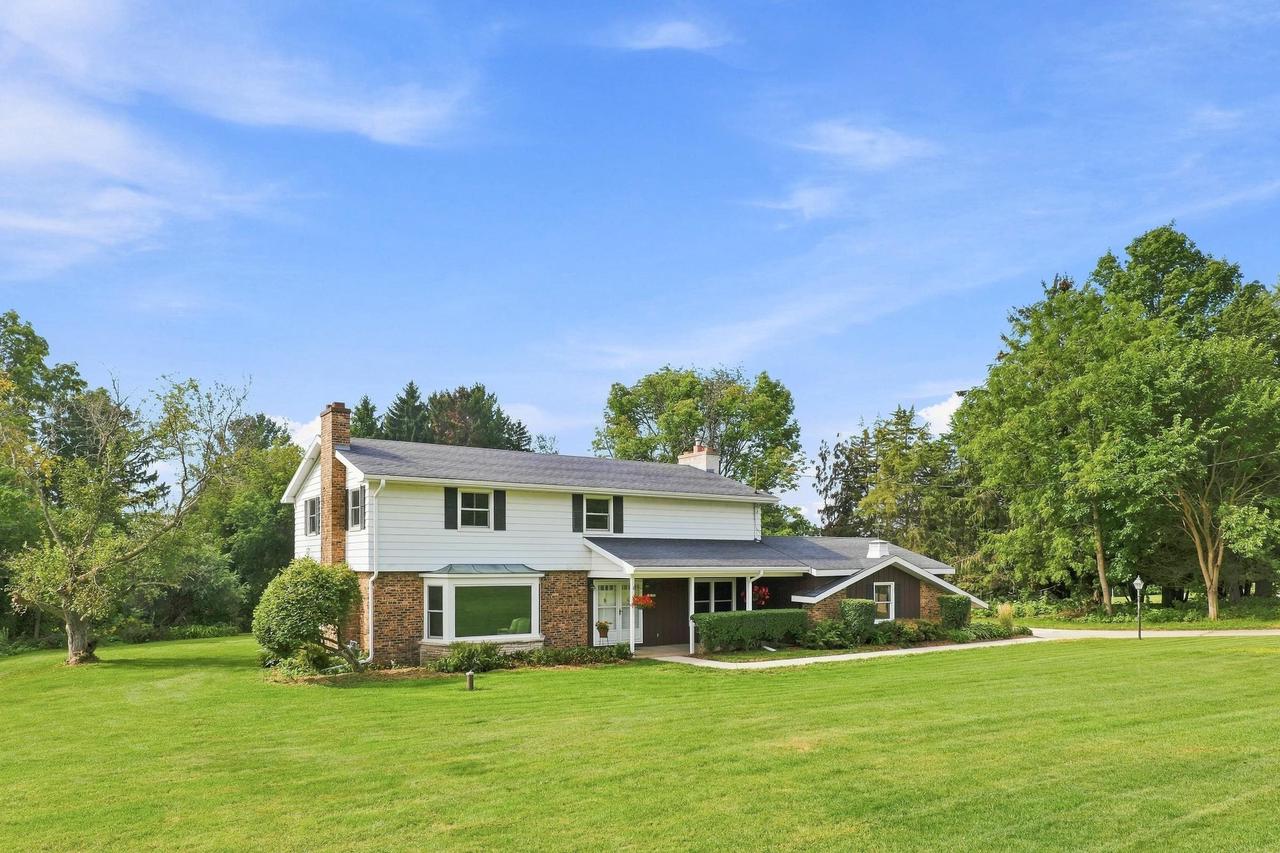 W2268 Ledgeview Road