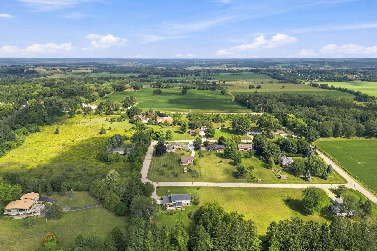 W2268 Ledgeview Road