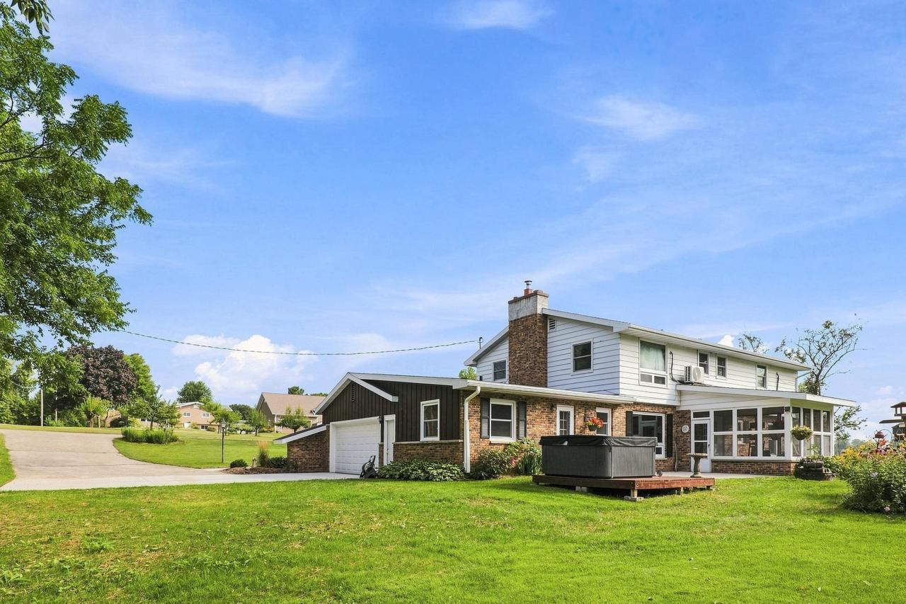 W2268 Ledgeview Road
