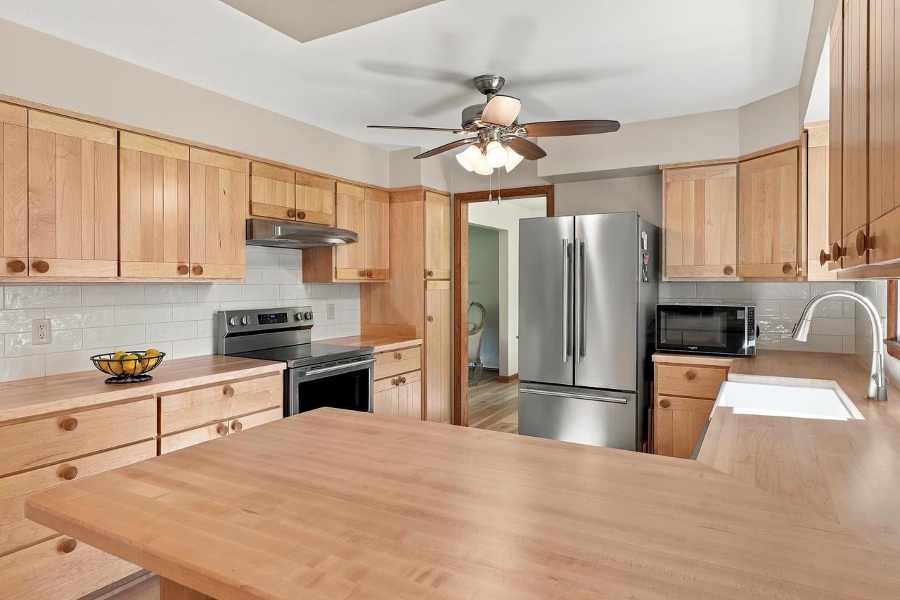 W2268 Ledgeview Road