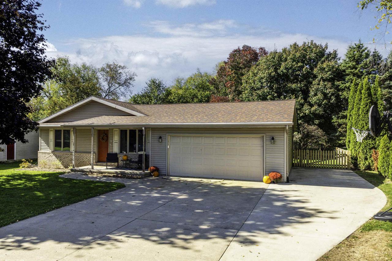 656 Hilltop Lane