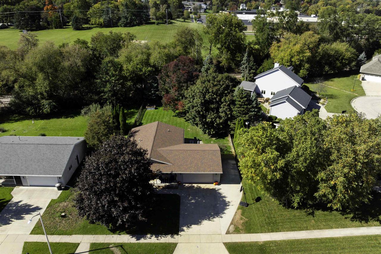 656 Hilltop Lane