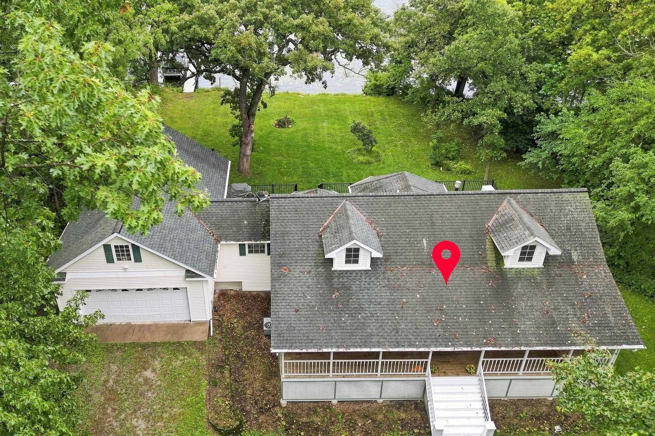 W11492 Lake Drive