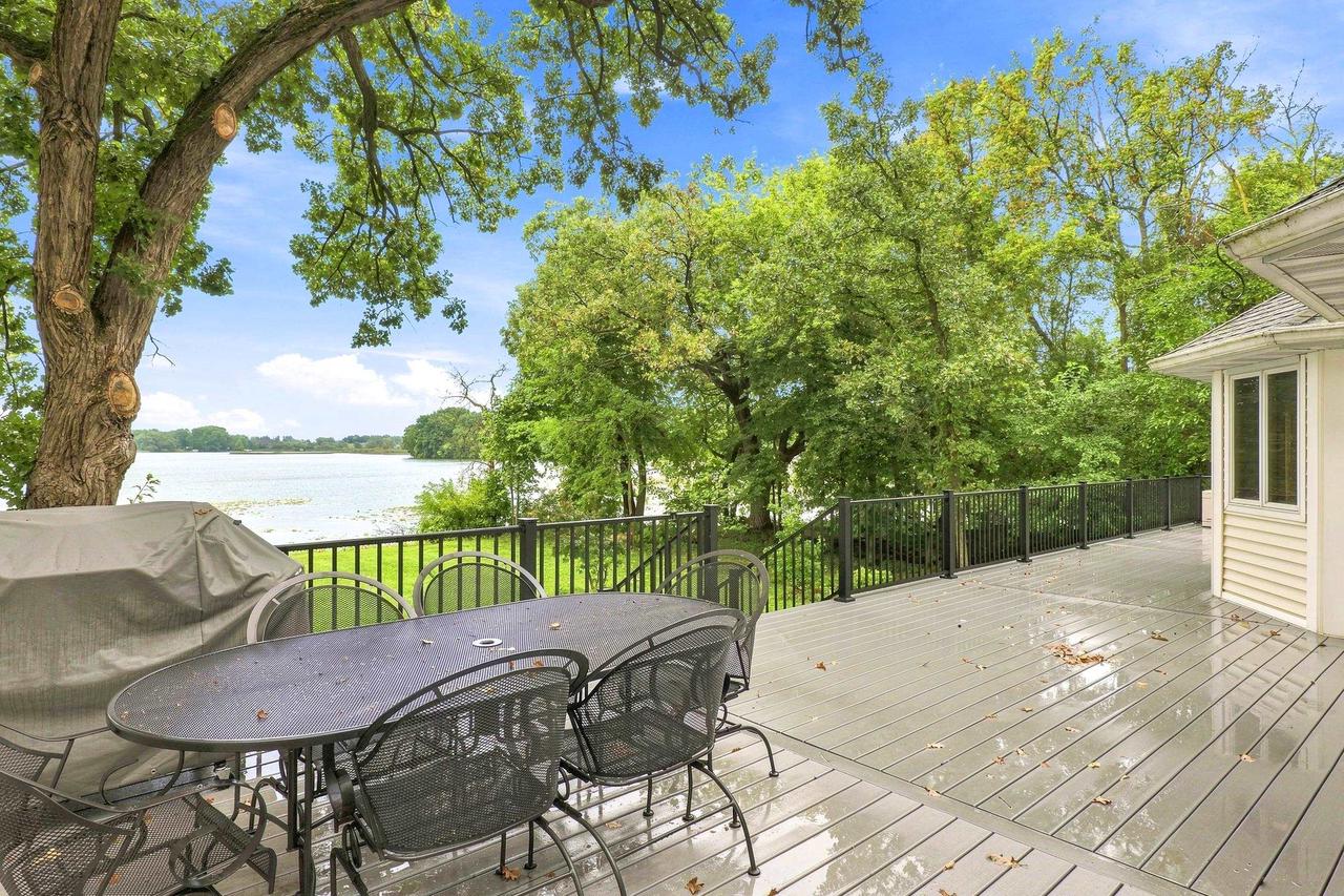 W11492 Lake Drive