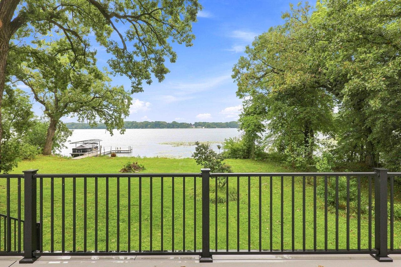 W11492 Lake Drive