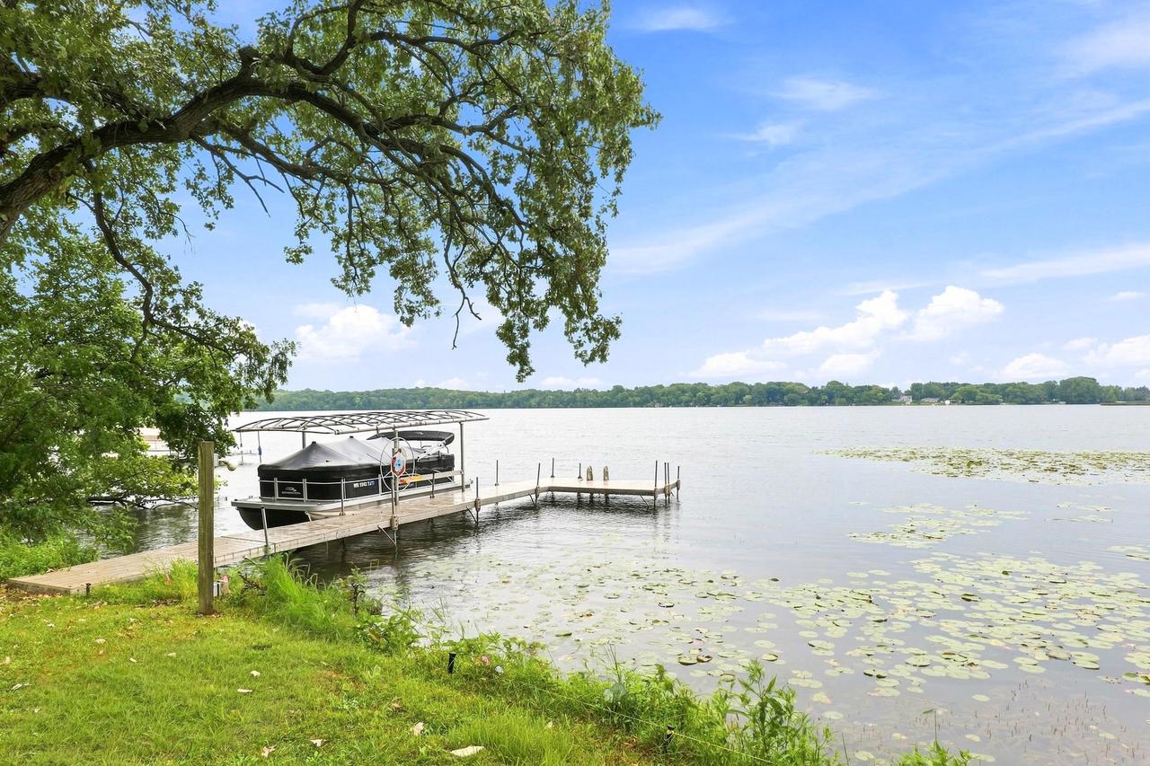 W11492 Lake Drive