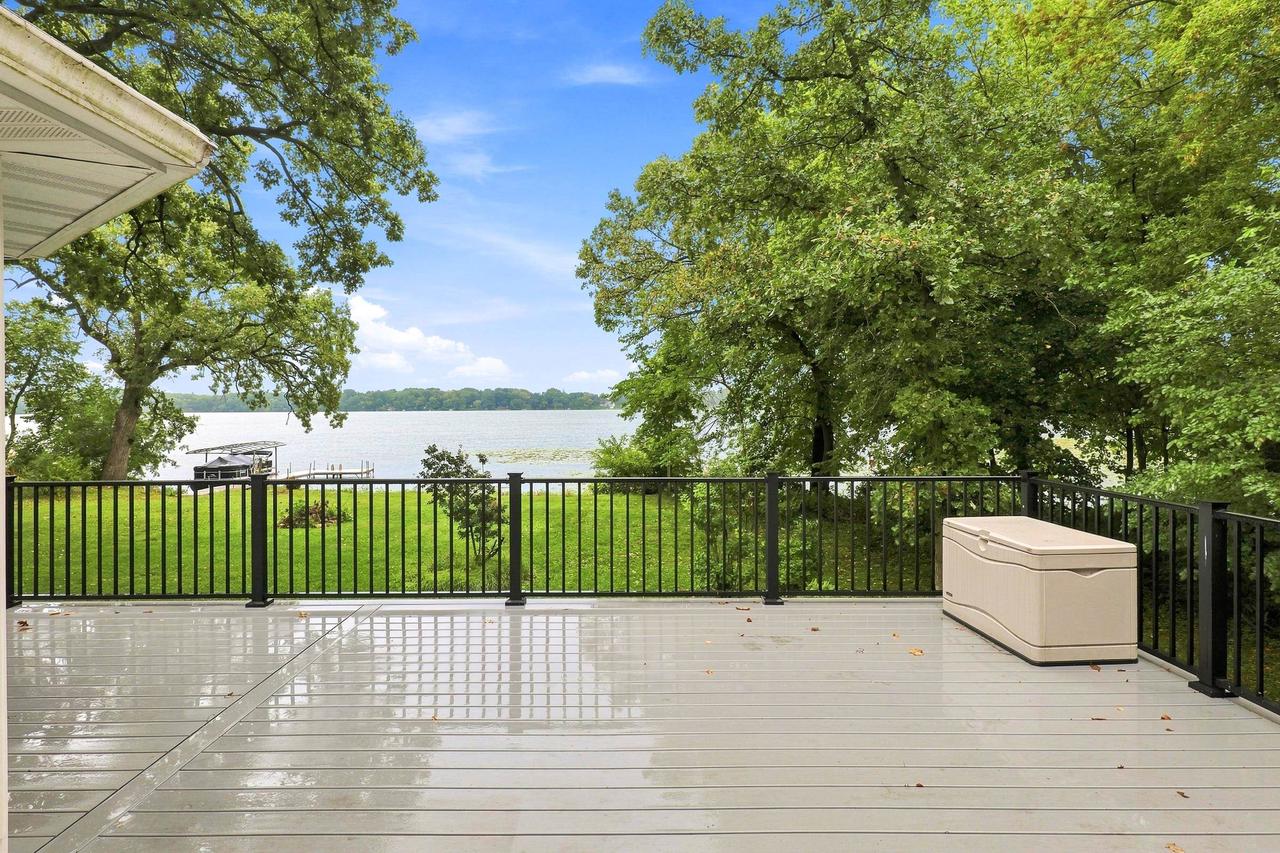 W11492 Lake Drive
