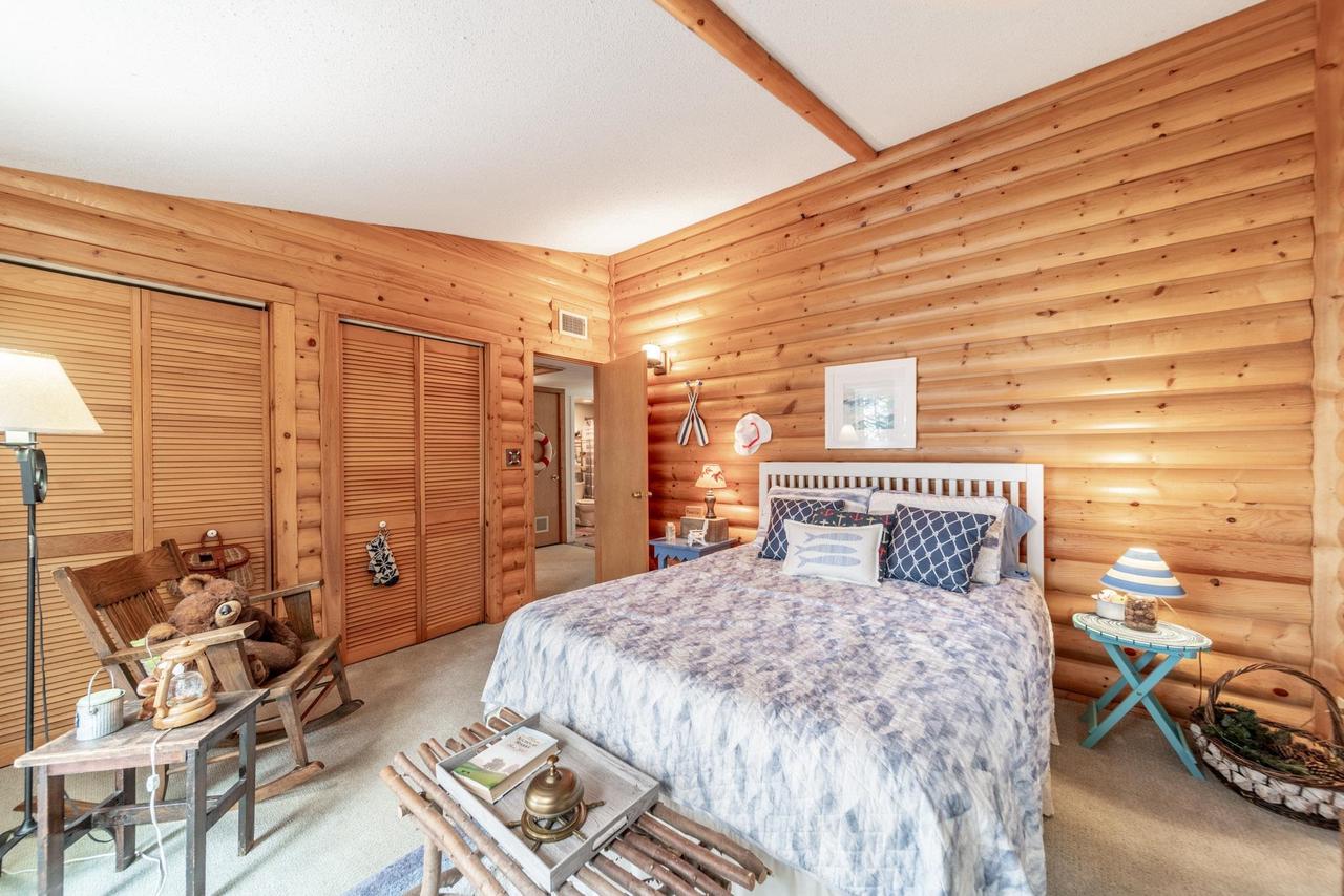 W3073 ORCHARD AVENUE