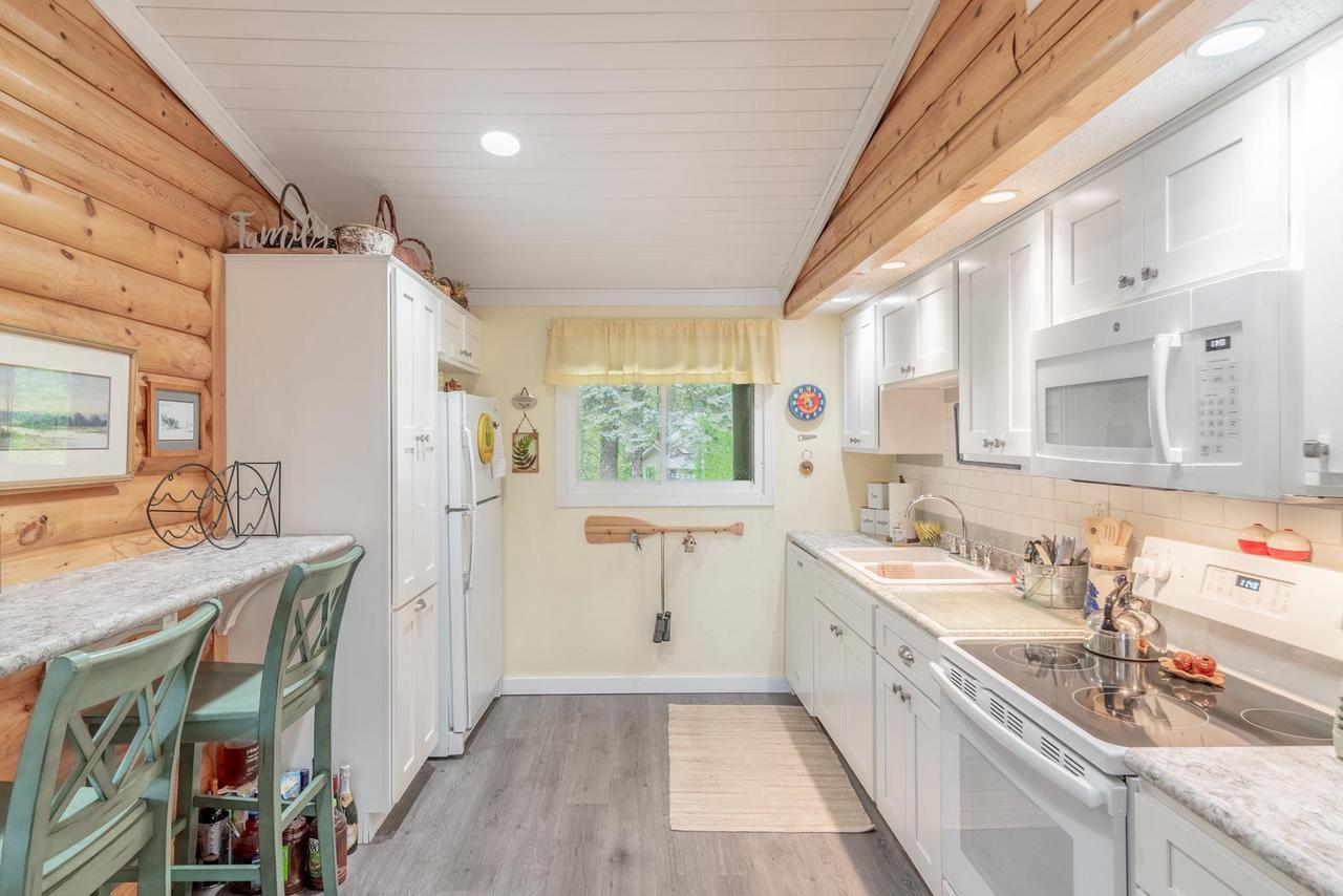 W3073 ORCHARD AVENUE