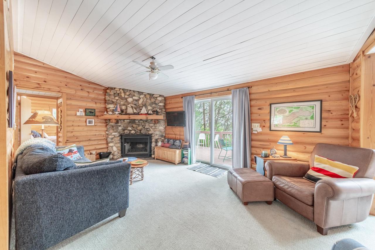 W3073 ORCHARD AVENUE