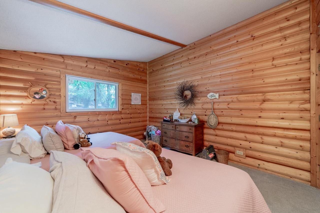 W3073 ORCHARD AVENUE